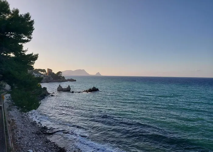 Panoramic View - Sabrina's House *